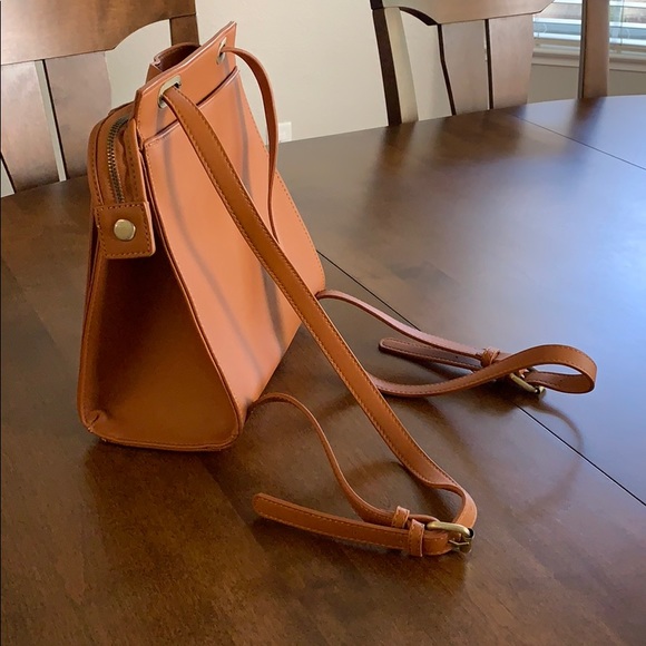 Street Level leather backpack - Picture 3 of 8